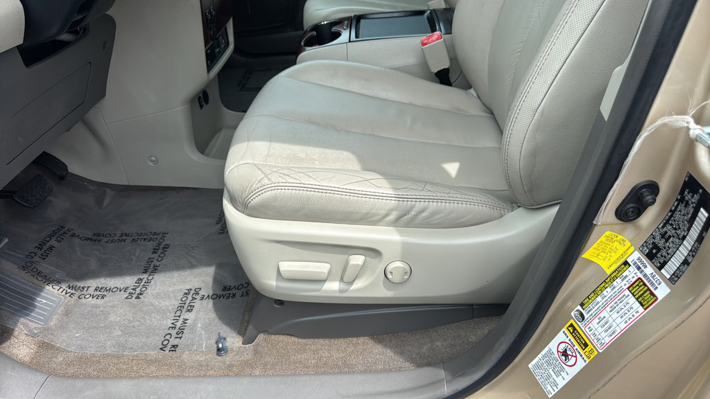 Used 2011 Toyota Sienna XLE w/ Premium Pkg FWD image 20