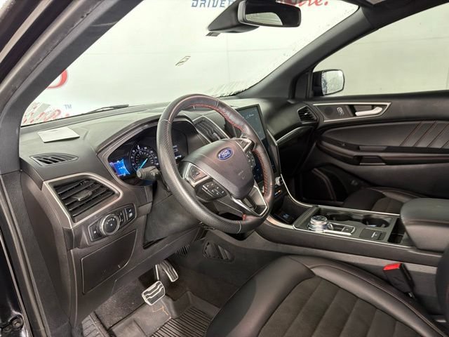 Certified 2024 Ford Edge ST-Line AWD/4WD image 12
