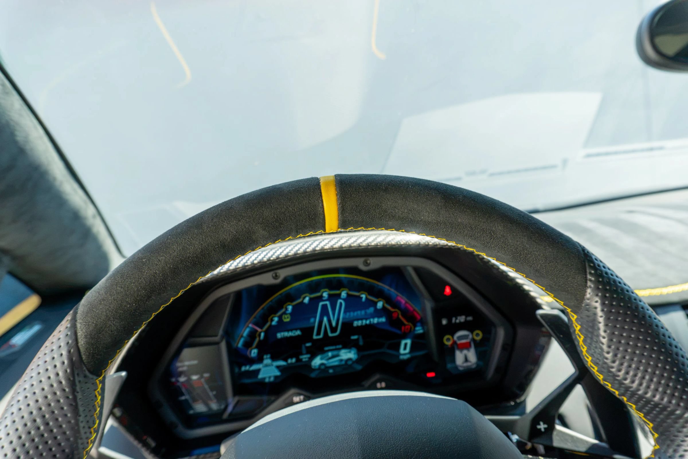 Used 2020 Lamborghini Aventador SVJ AWD/4WD image 65