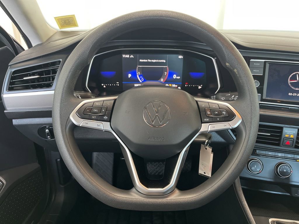 Used 2022 Volkswagen Jetta S image 6