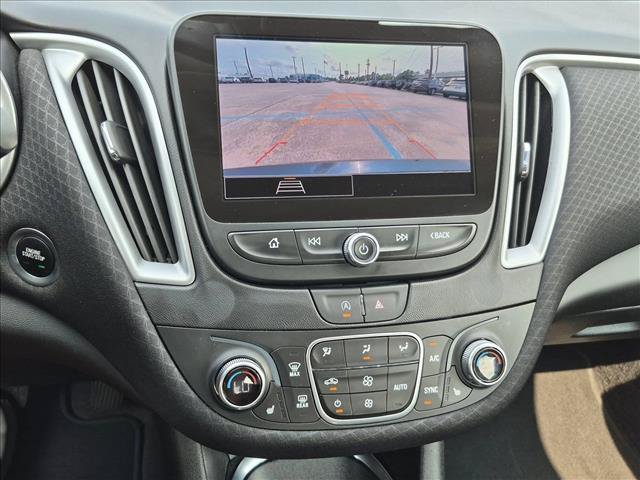 Used 2025 Chevrolet Malibu LT FWD image 15