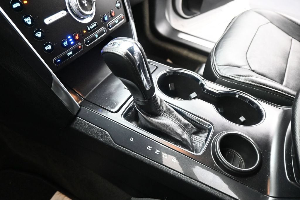 Used 2017 Ford Explorer Limited FWD image 17