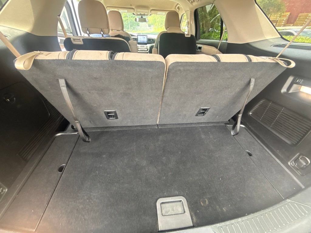 Used 2020 Ford Explorer XLT RWD image 19