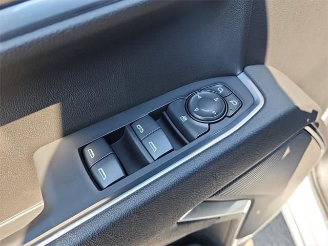 New 2026 GMC Sierra 1500 Elevation image 13