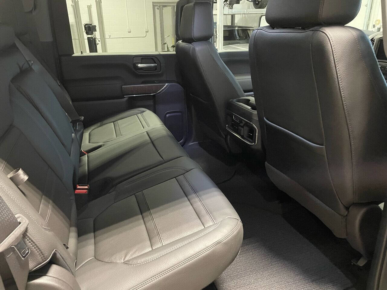 Used 2023 GMC Sierra 2500 Denali image 18