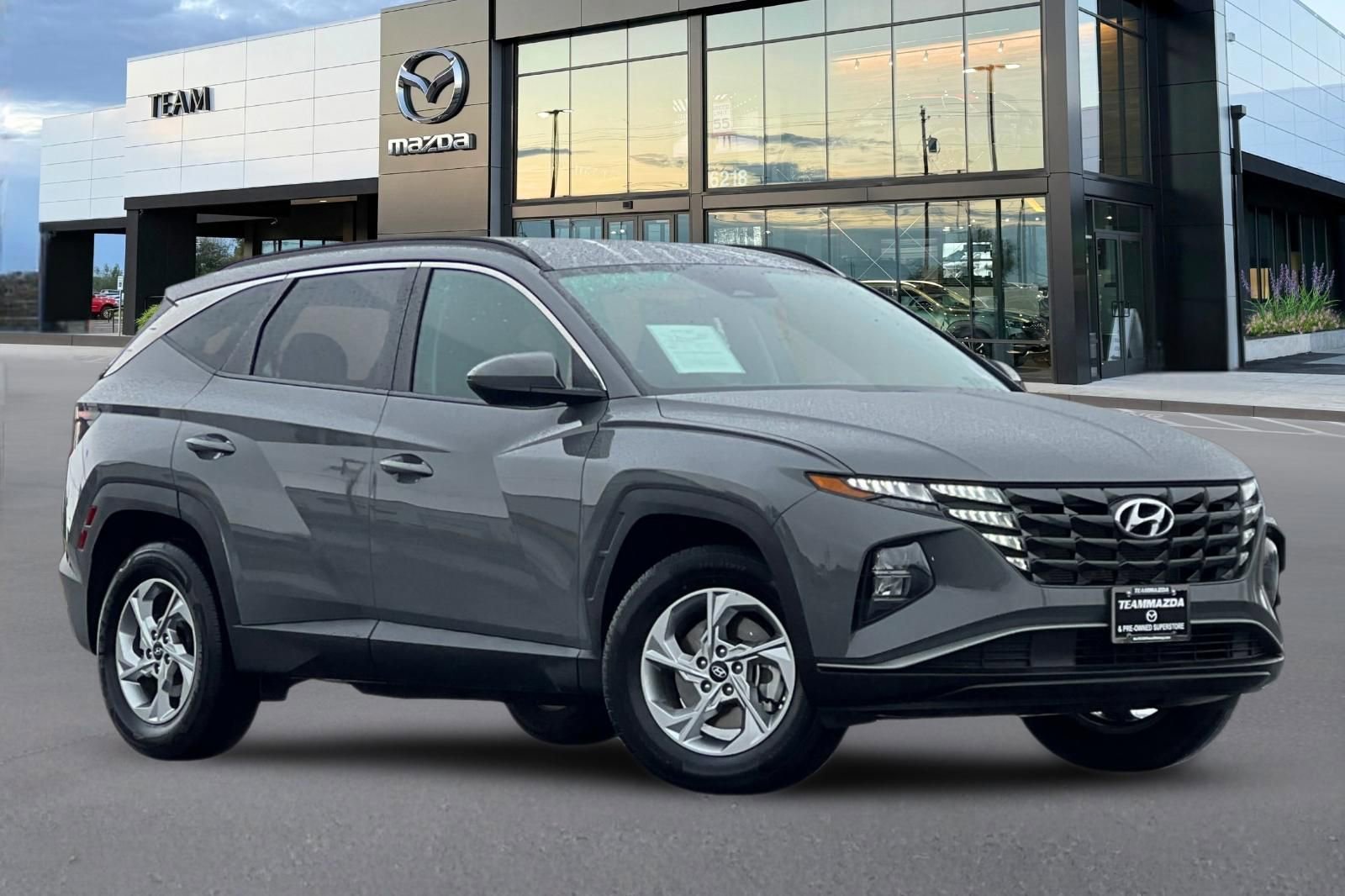 Used 2024 Hyundai Tucson SEL AWD/4WD image 2