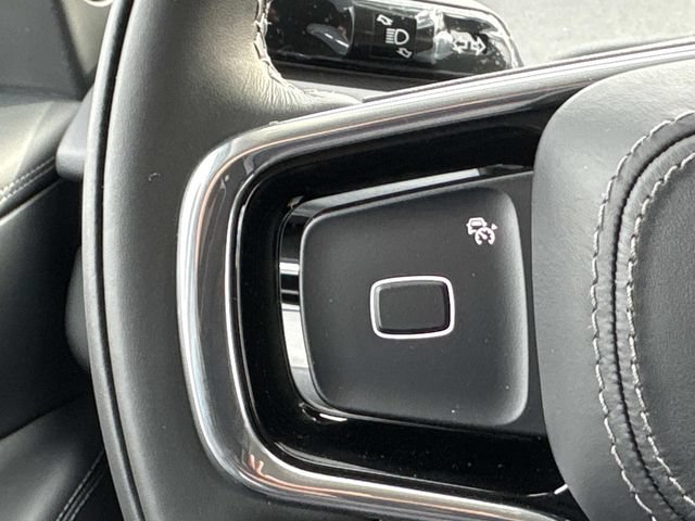 New 2026 Lincoln Navigator L Premier AWD/4WD image 25