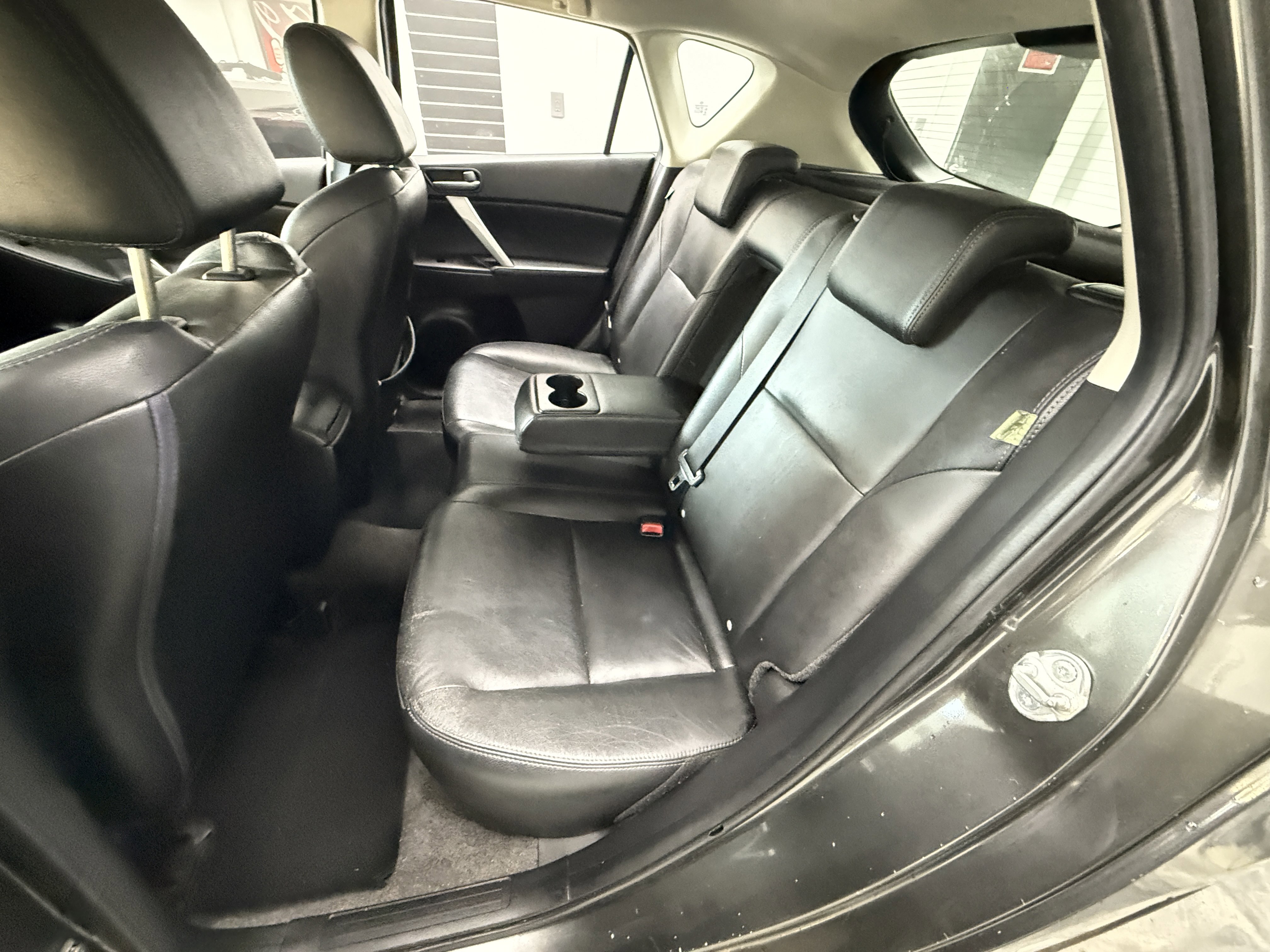 Used 2010 MAZDA MAZDA3 s Grand Touring image 21