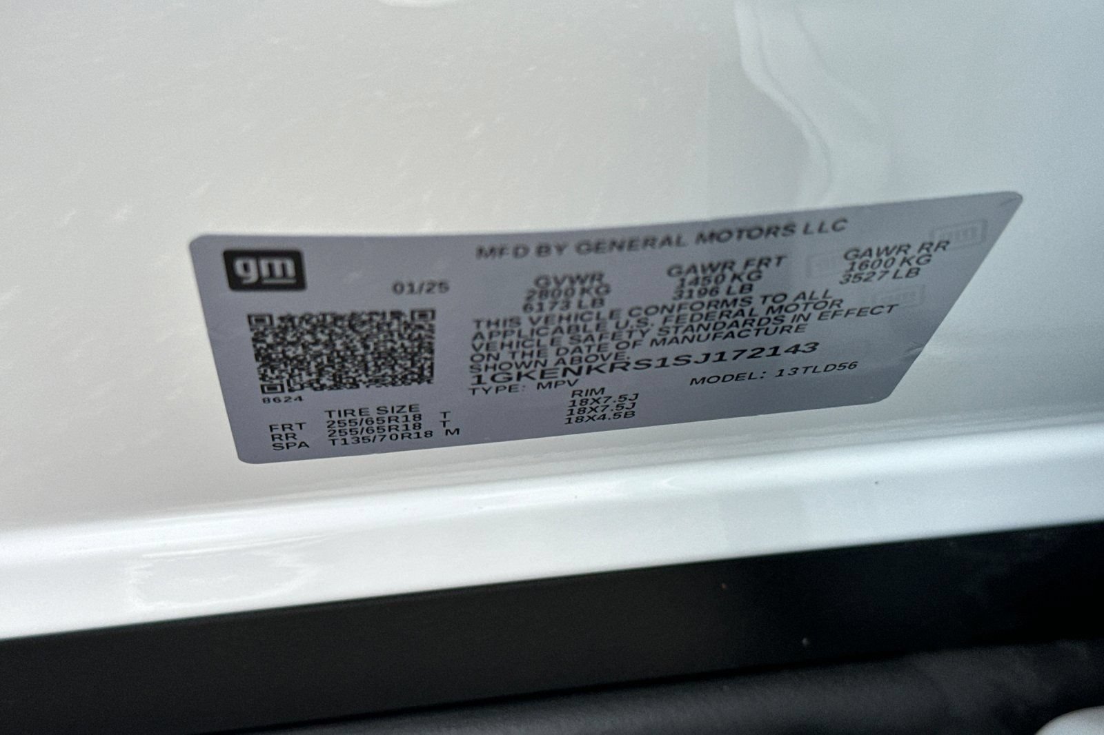 Certified 2025 GMC Acadia Elevation FWD image 32