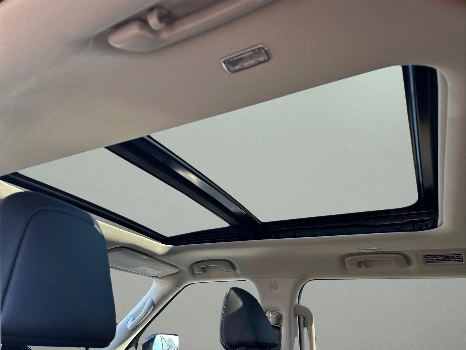 New 2026 INFINITI QX80 Luxe w/ Cargo Package RWD image 19