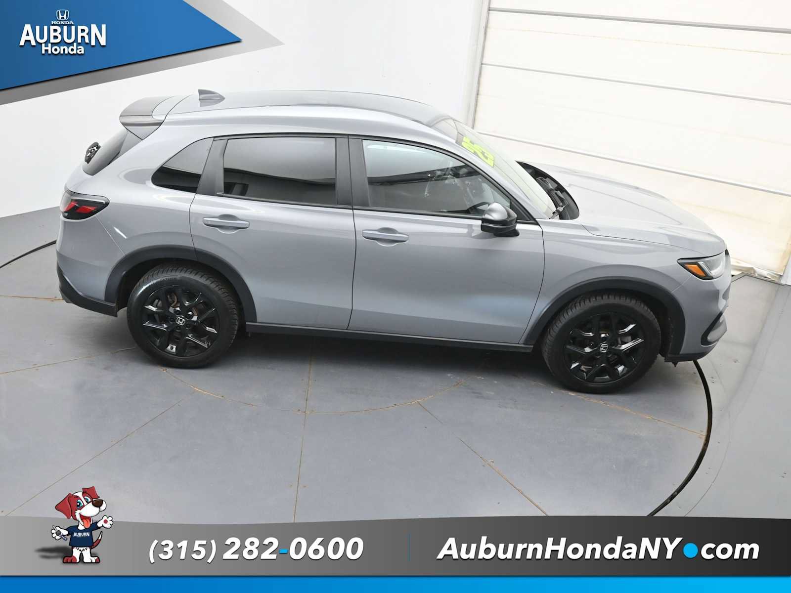 Used 2025 Honda HR-V Sport image 33