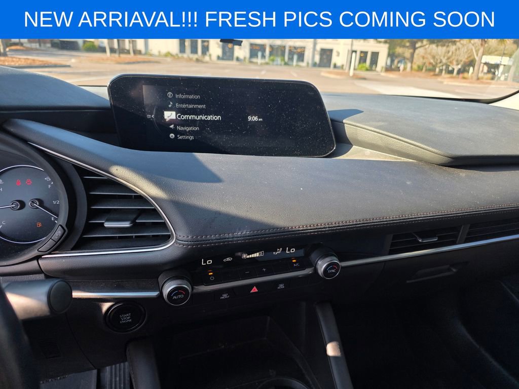 Used 2022 MAZDA MAZDA3 s image 9