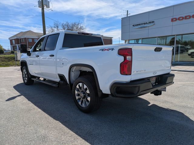 Used 2023 Chevrolet Silverado 2500 Custom w/ Custom Value Package AWD/4WD image 6