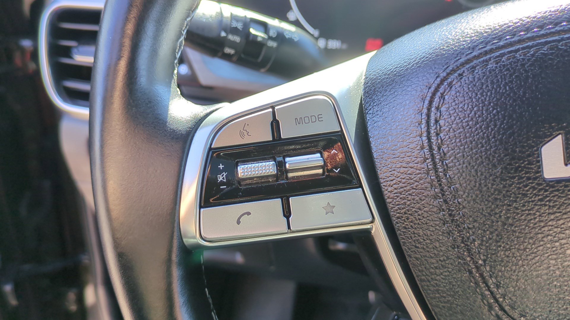 Used 2024 Kia Telluride SX X-Line image 22