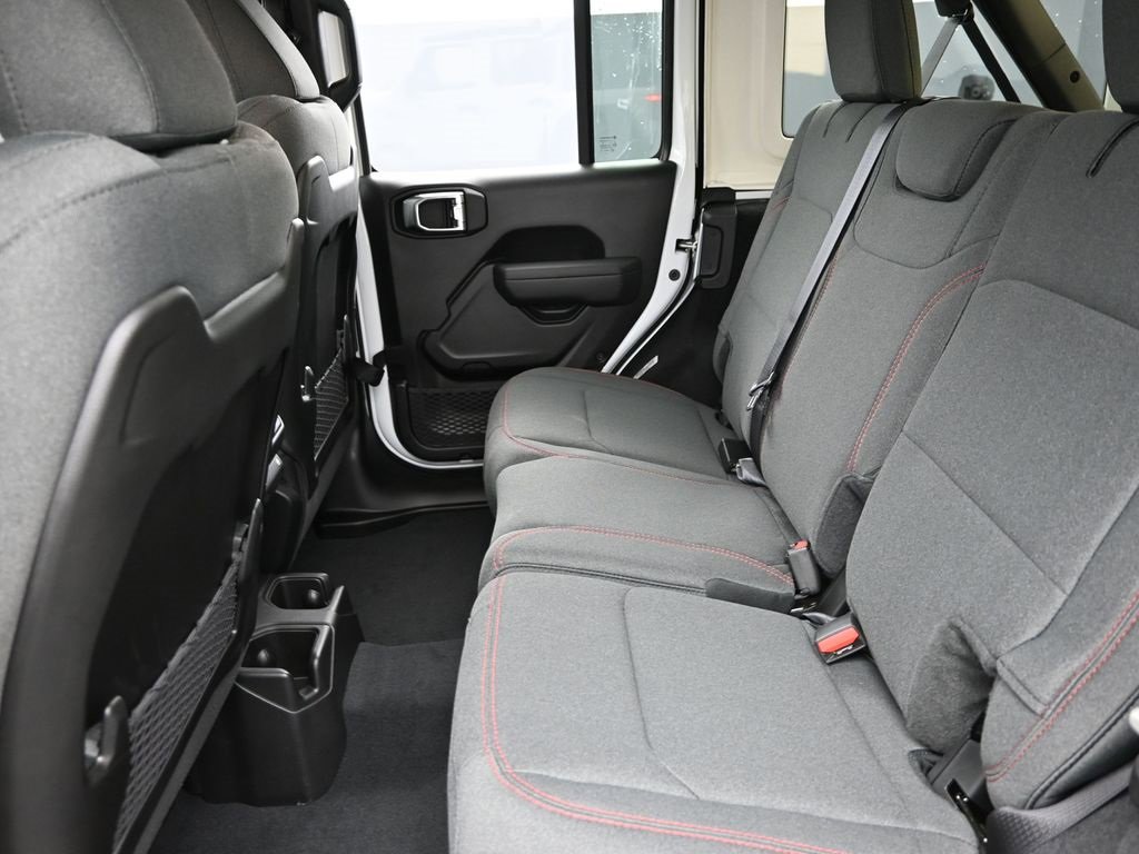 New 2025 Jeep Wrangler Unlimited Rubicon w/ Technology Group image 13