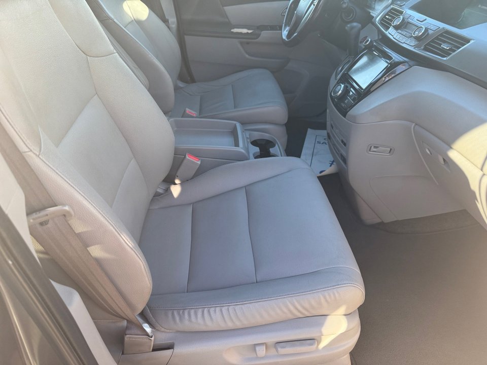 Used 2016 Honda Odyssey EX-L image 32
