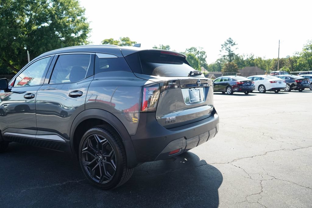 Used 2025 Nissan Kicks SR w/ SR Premium Package AWD/4WD image 21