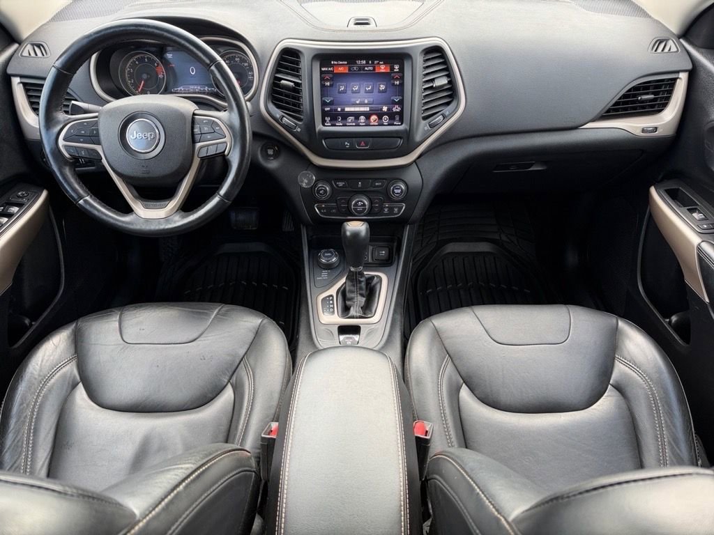 Used 2018 Jeep Cherokee Limited image 15