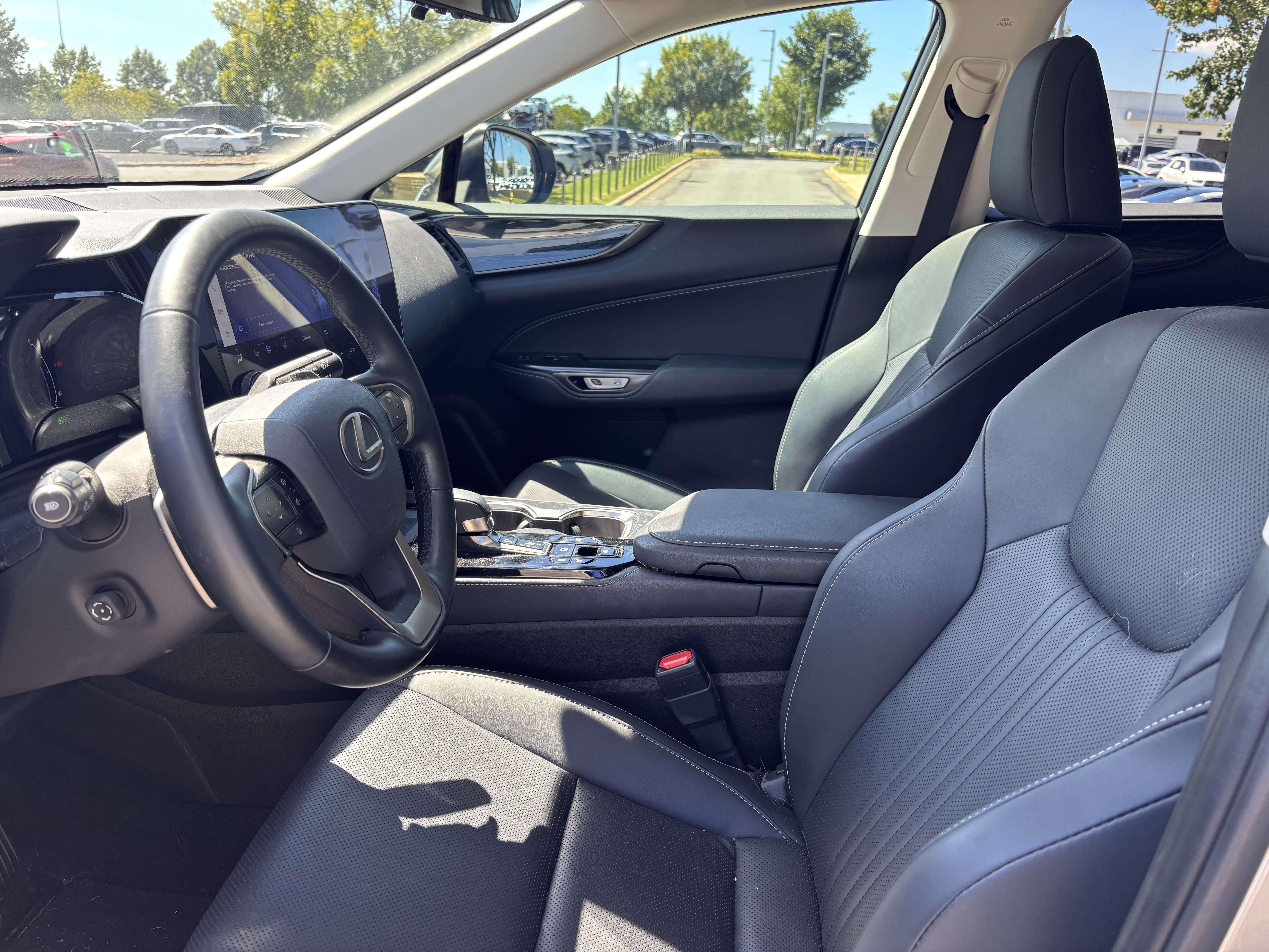 Used 2024 Lexus NX 350h AWD image 17