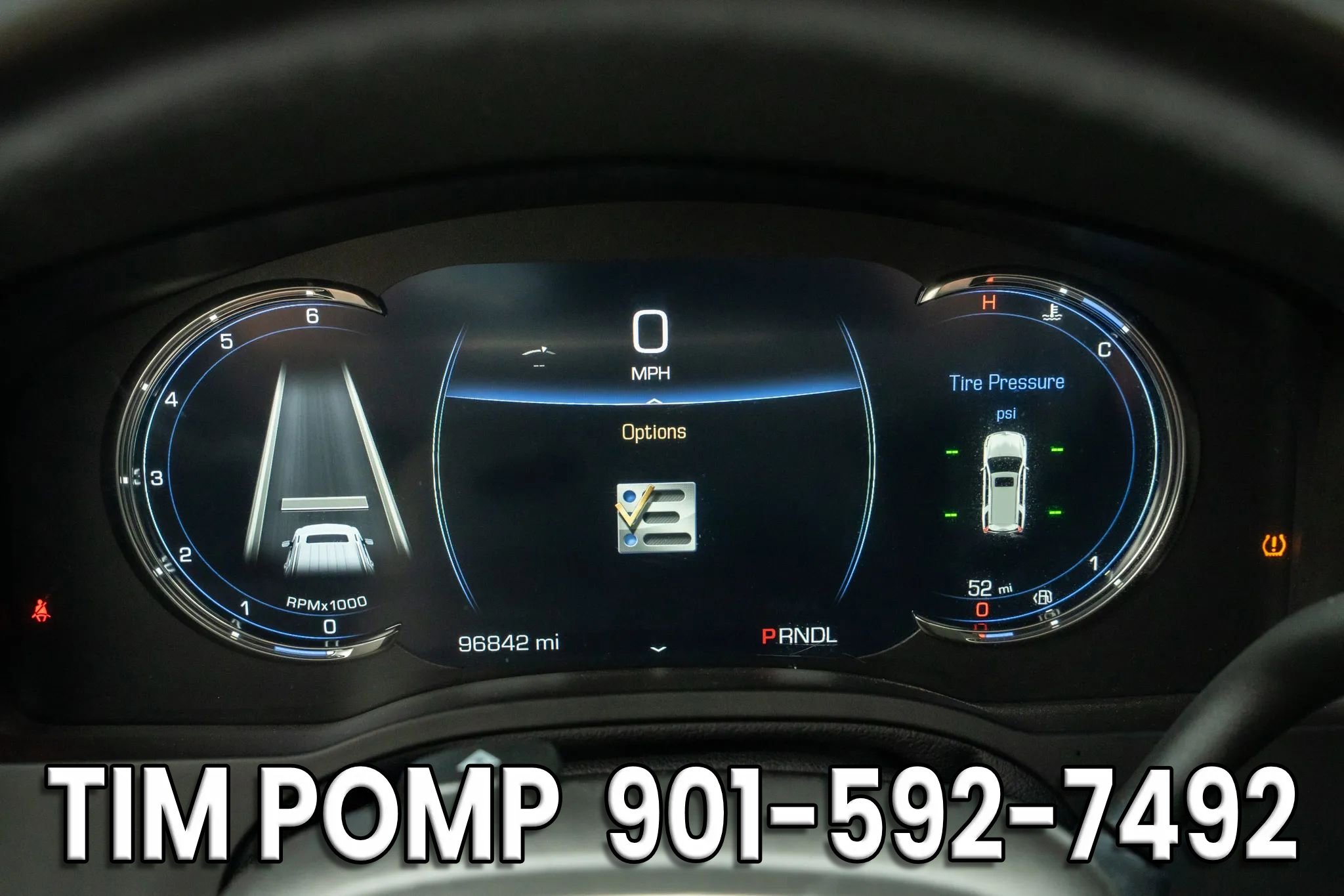 Used 2018 Cadillac Escalade Platinum AWD/4WD image 21