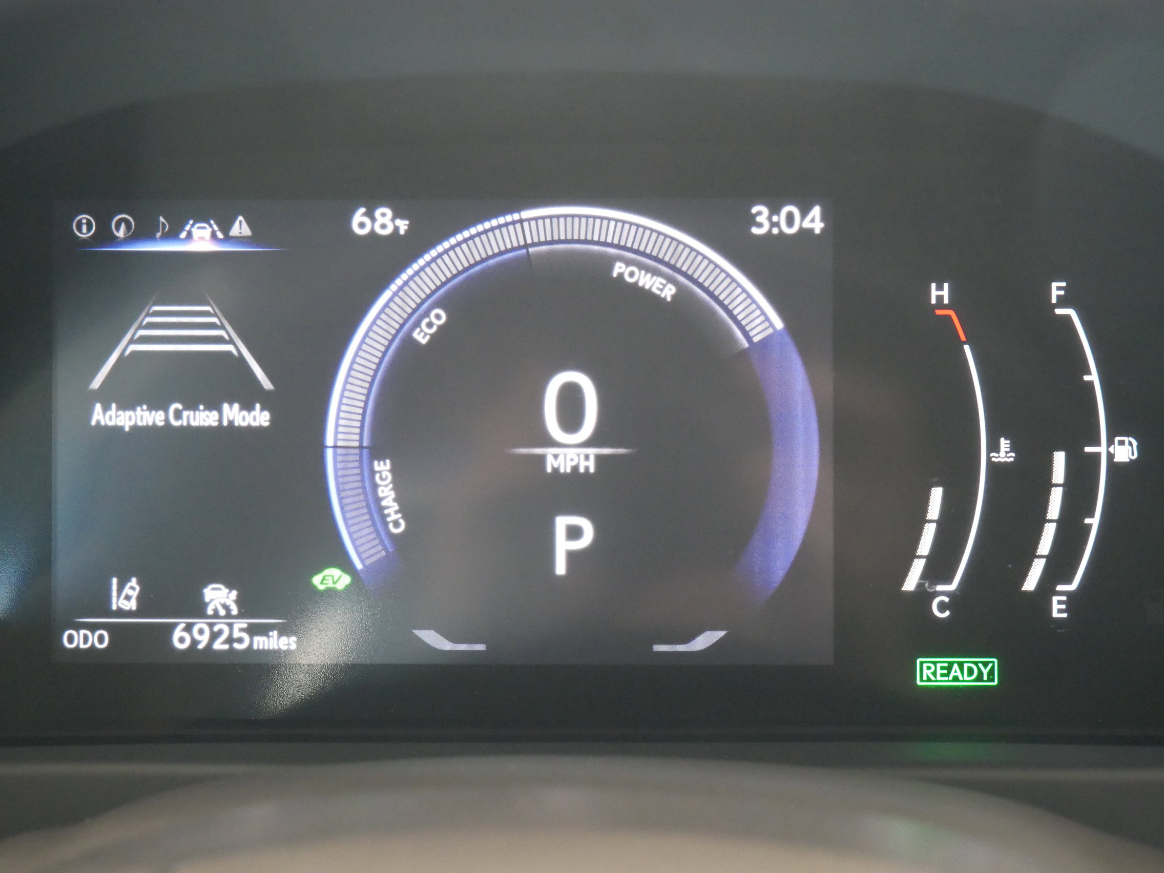 Used 2025 Lexus UX 300h FWD w/ Accessory Package (Z2) image 39