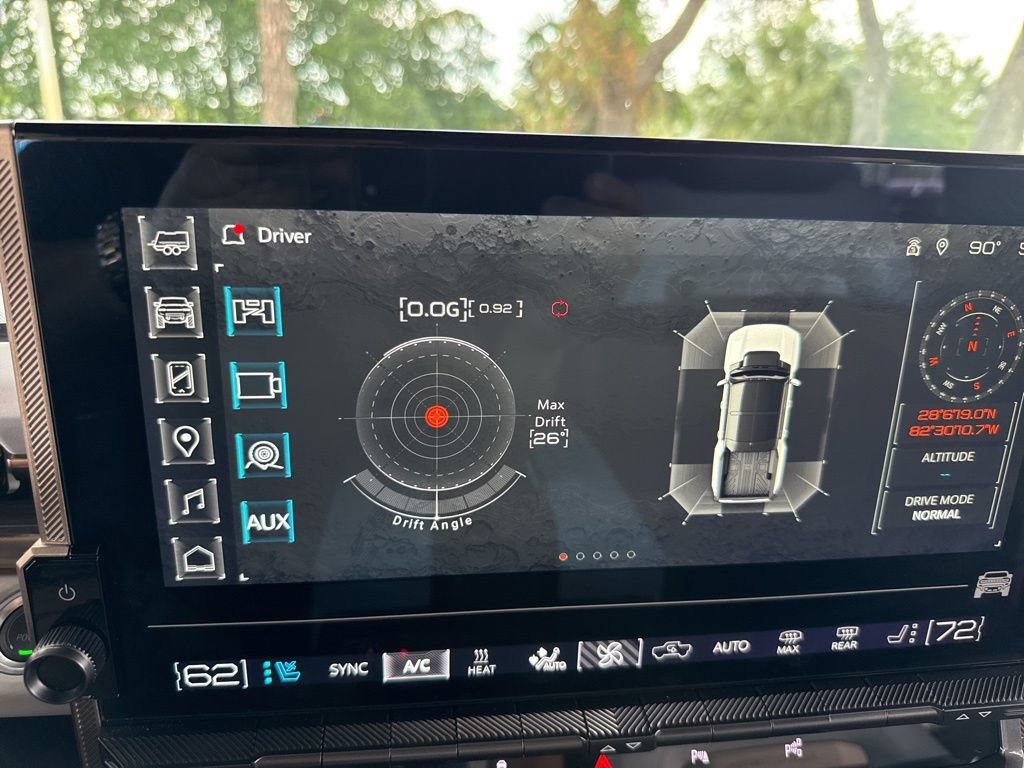 Used 2025 GMC Hummer EV 3X AWD/4WD image 45