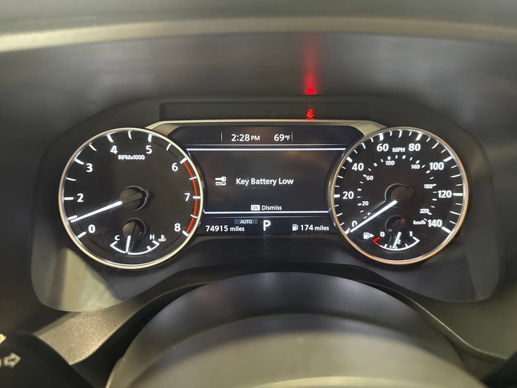 Used 2024 Nissan Rogue SV AWD/4WD image 6