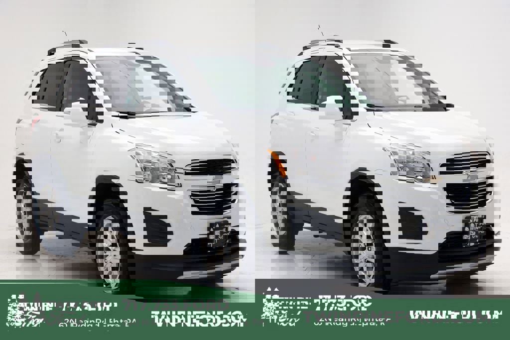 Used 2016 Chevrolet Trax LT image 1