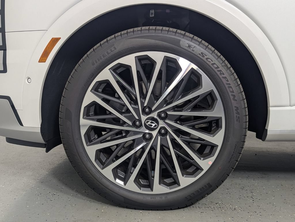 New 2026 Hyundai Palisade Calligraphy FWD image 9