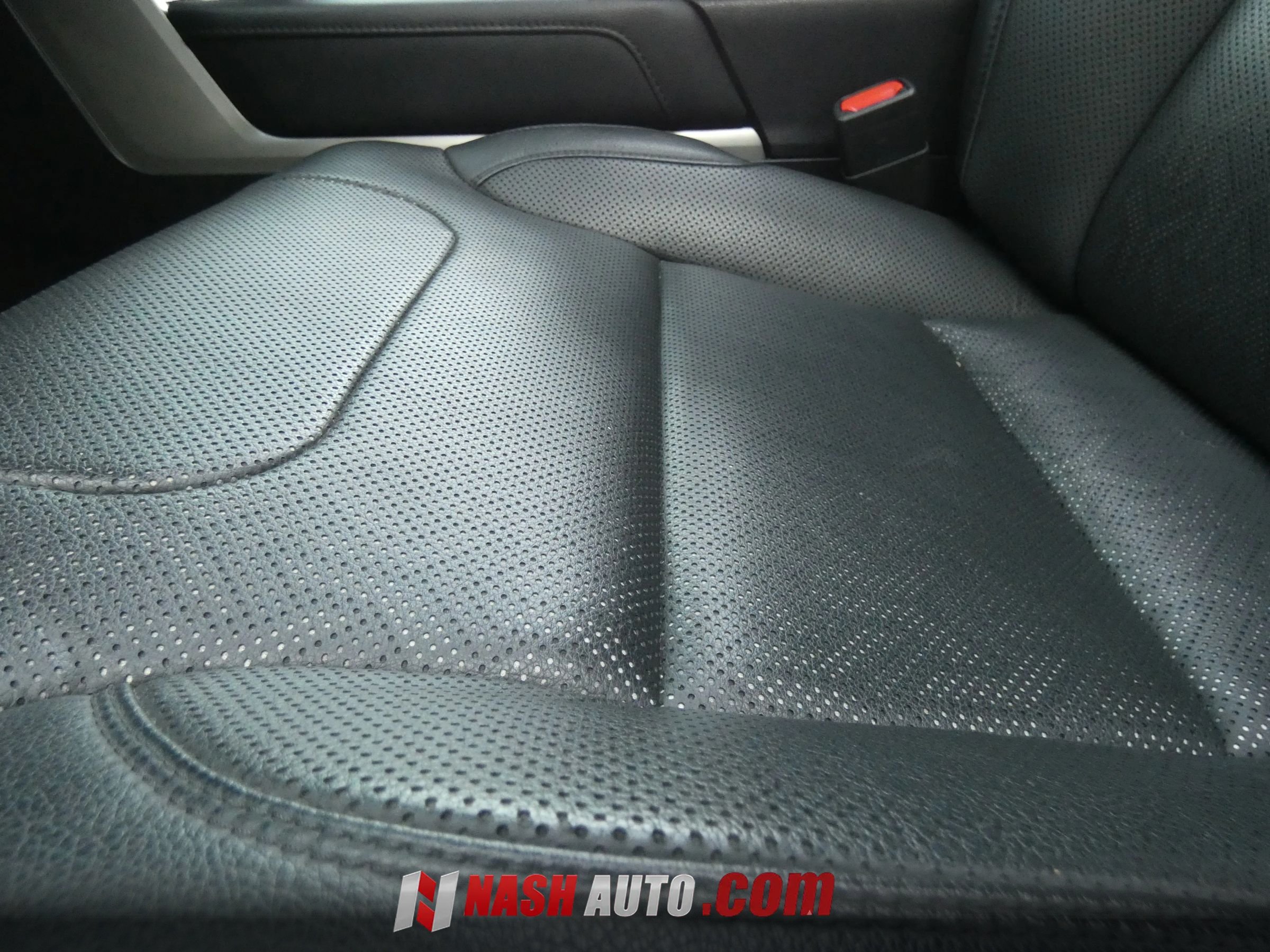 Used 2024 Toyota Tundra Limited AWD/4WD image 64