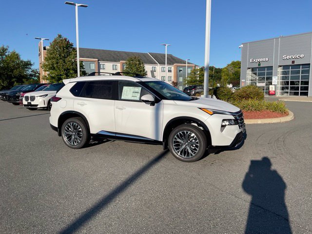 New 2026 Nissan Rogue Platinum AWD/4WD image 3