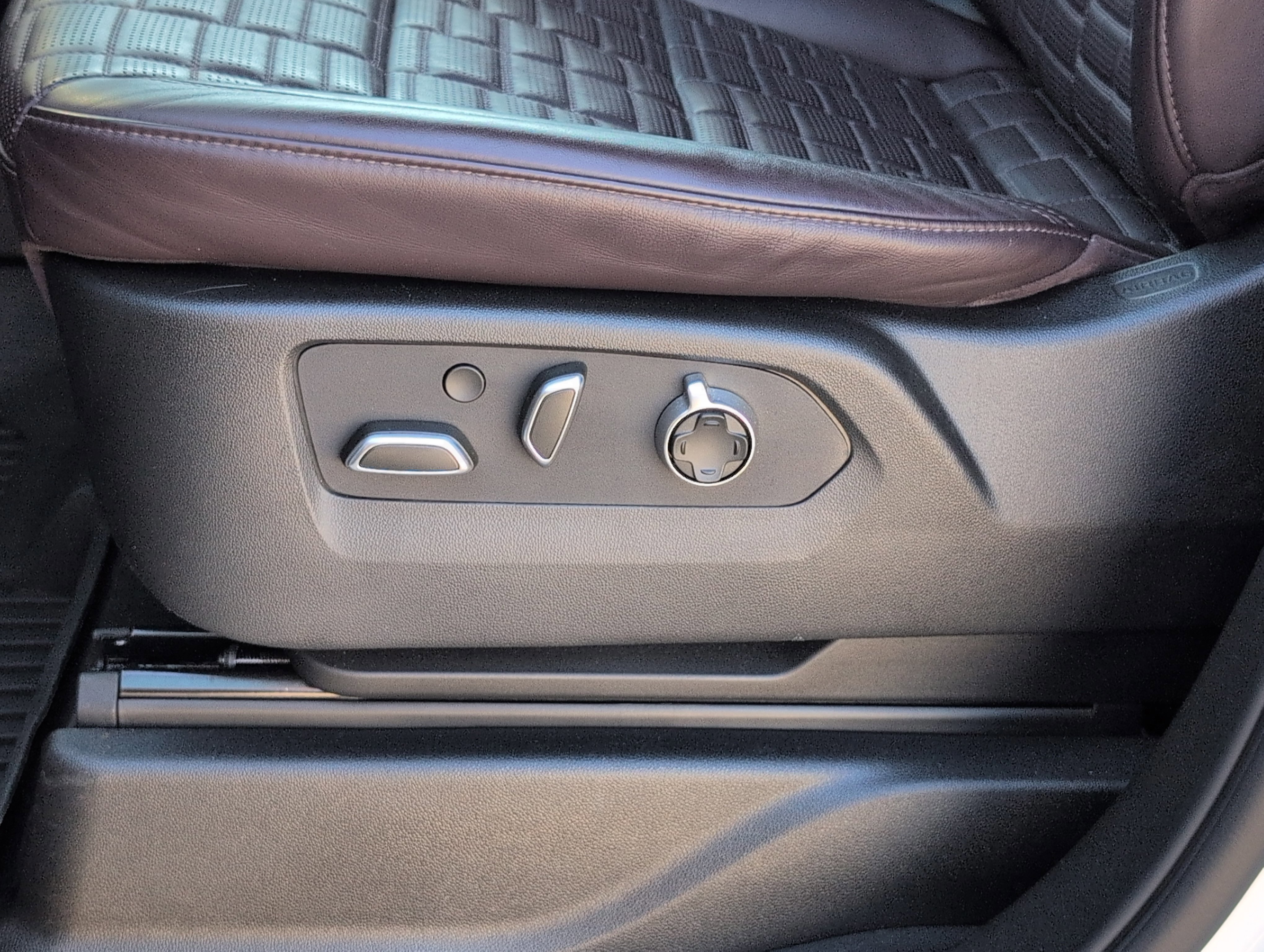 Certified 2024 Cadillac Escalade V image 14