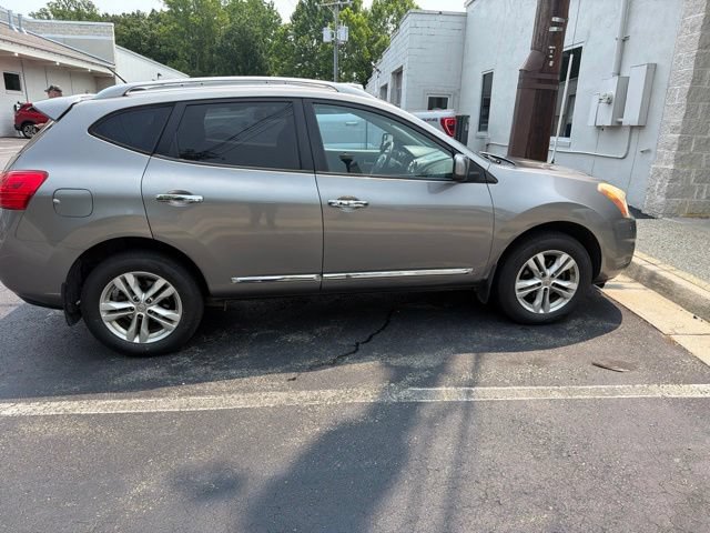 Used 2012 Nissan Rogue SV AWD/4WD image 7