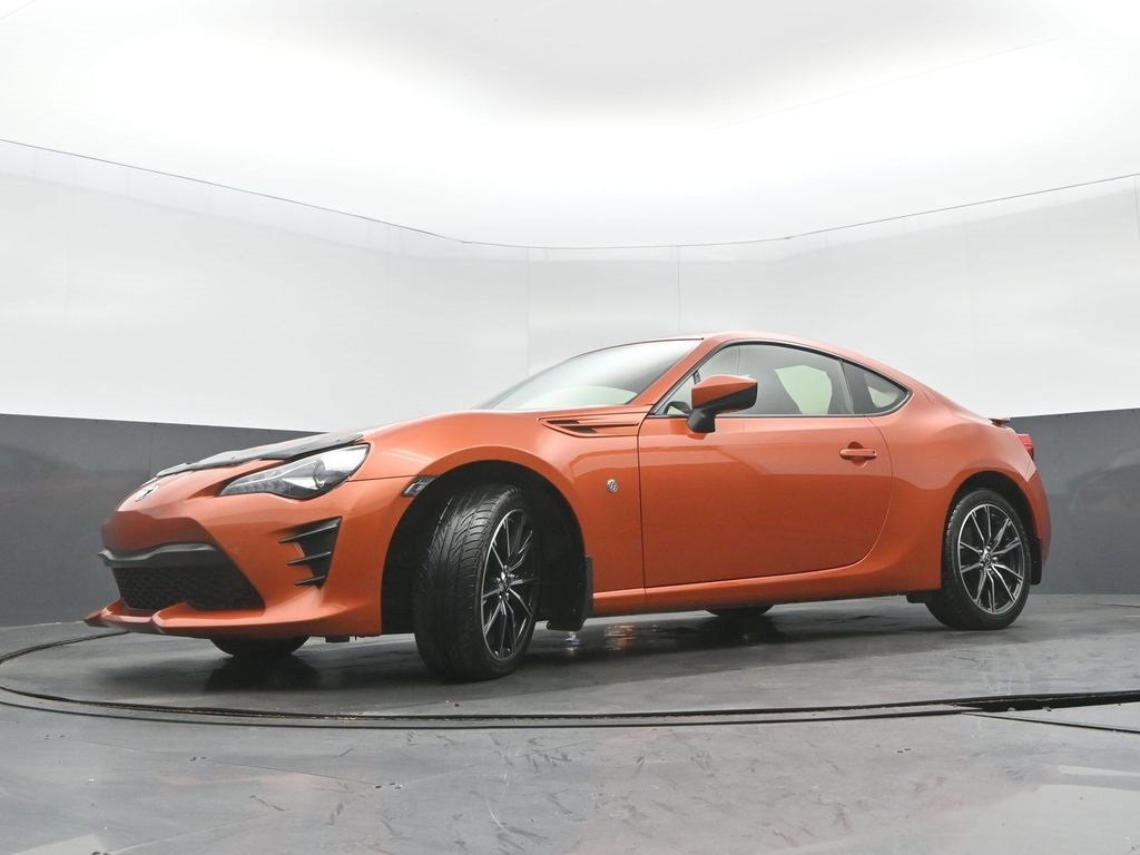 Used 2017 Toyota 86 image 24