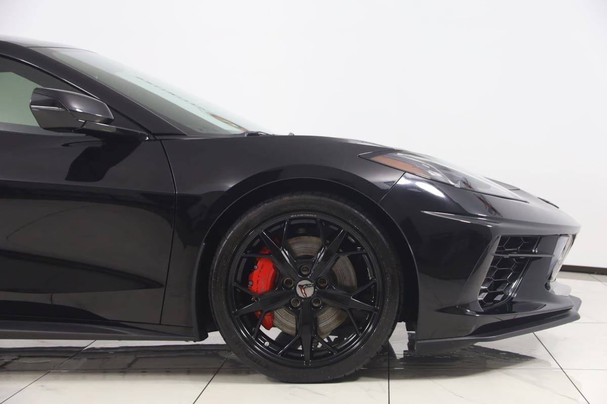 Used 2021 Chevrolet Corvette Stingray Premium Cpe w/ Z51 Performance Package RWD image 59