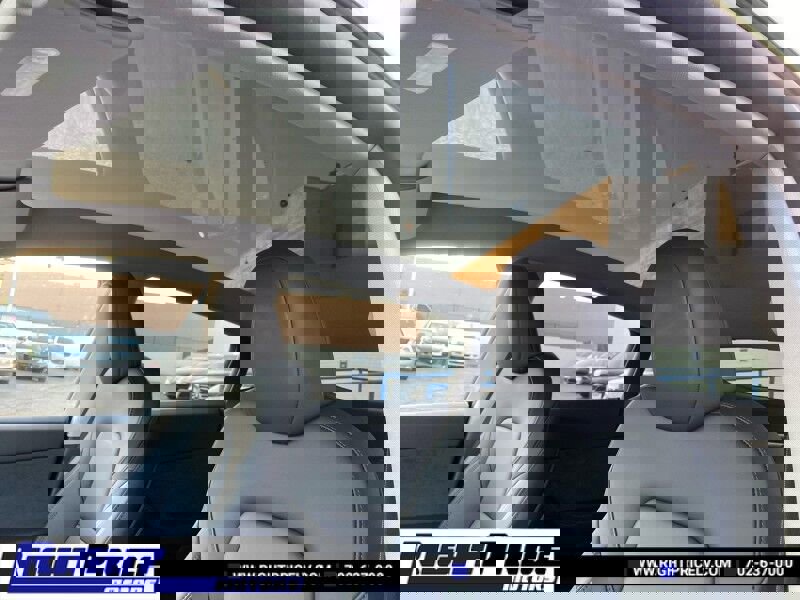 Used 2025 Tesla Model Y Long Range image 10