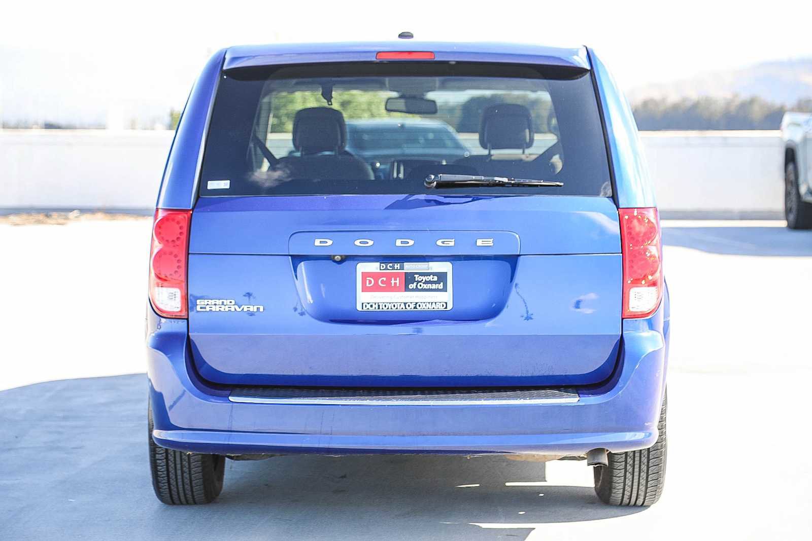 Used 2019 Dodge Grand Caravan SE w/ UConnect Hands-Free Group image 6