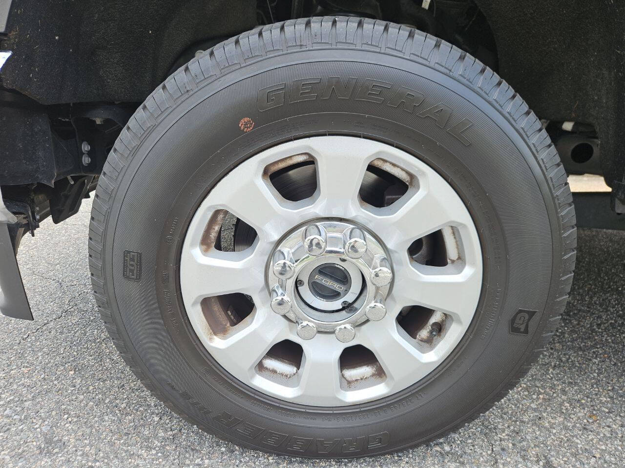 Used 2024 Ford F350 XLT AWD/4WD image 33