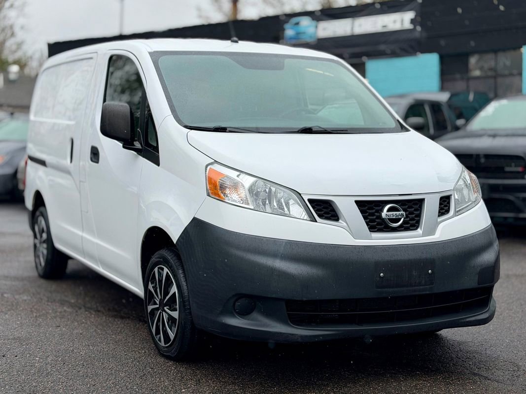 Used 2018 Nissan NV200 S