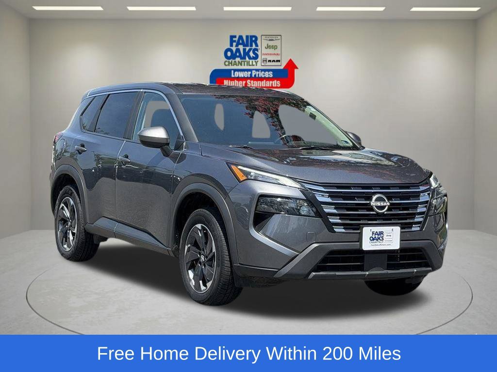 Used 2025 Nissan Rogue SV