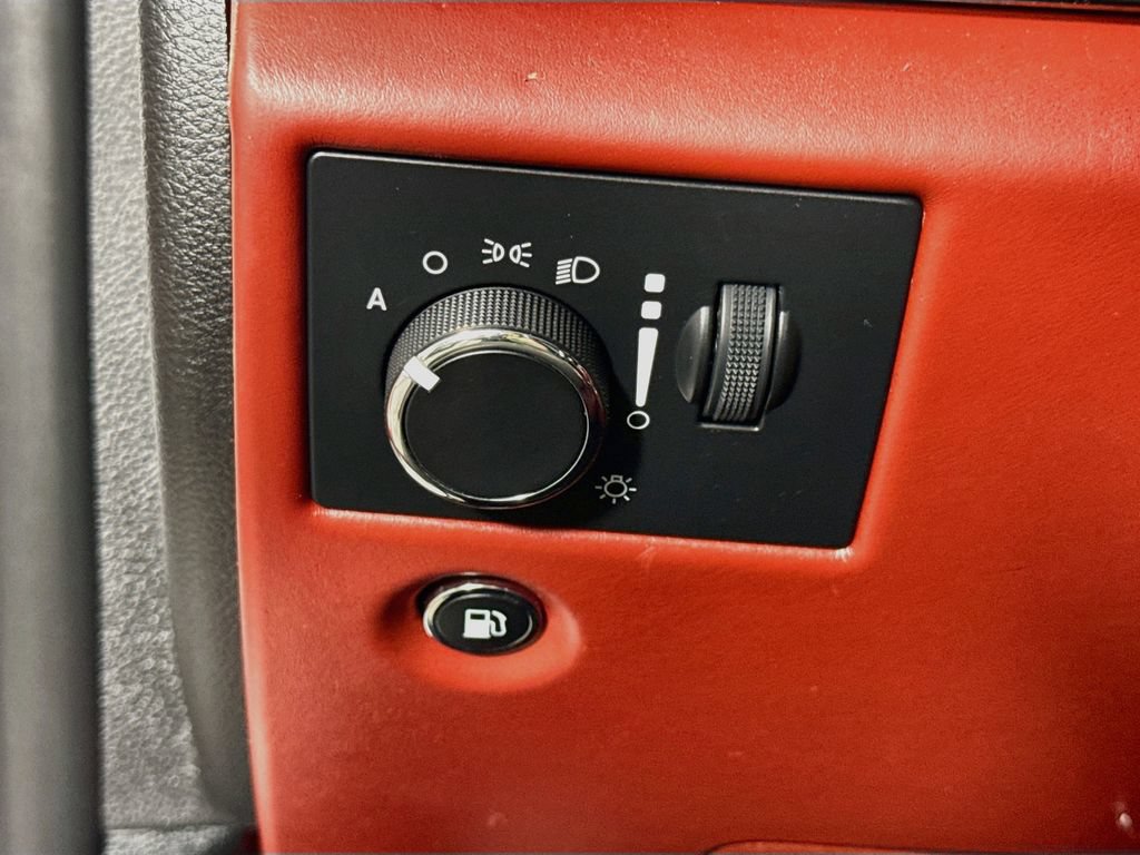 Used 2018 Jeep Grand Cherokee Trackhawk AWD/4WD image 20