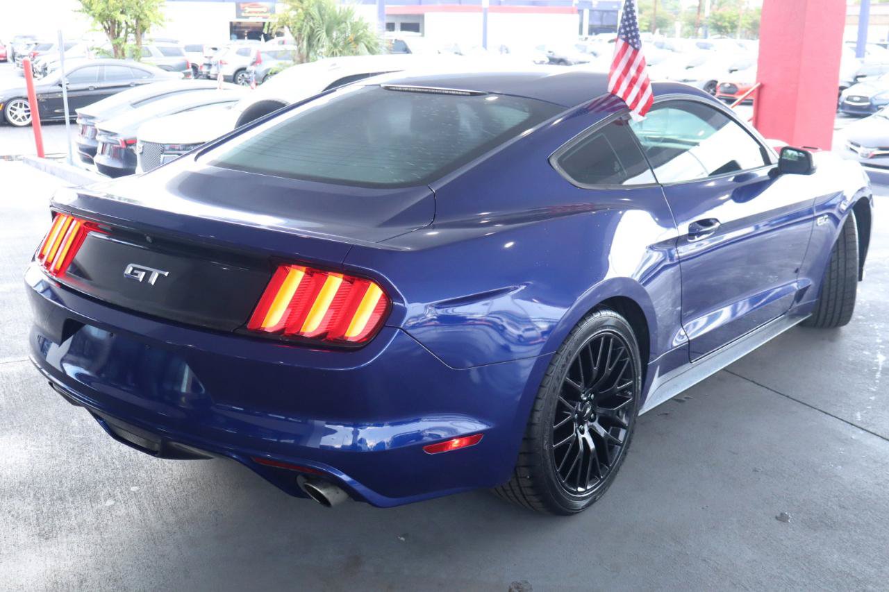 Used 2016 Ford Mustang GT w/ GT Performance Package RWD image 5