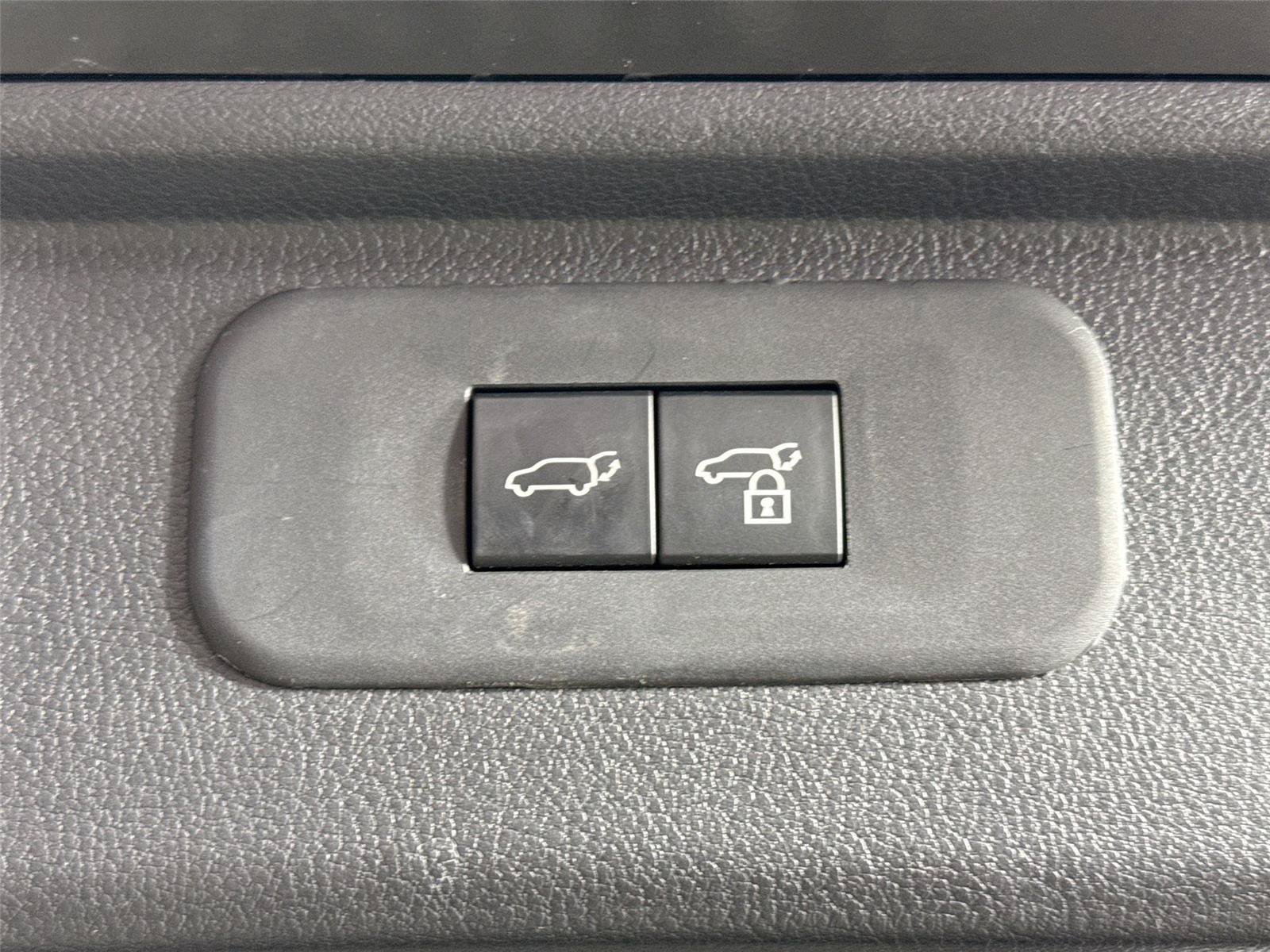 Certified 2024 Toyota Grand Highlander AWD image 41