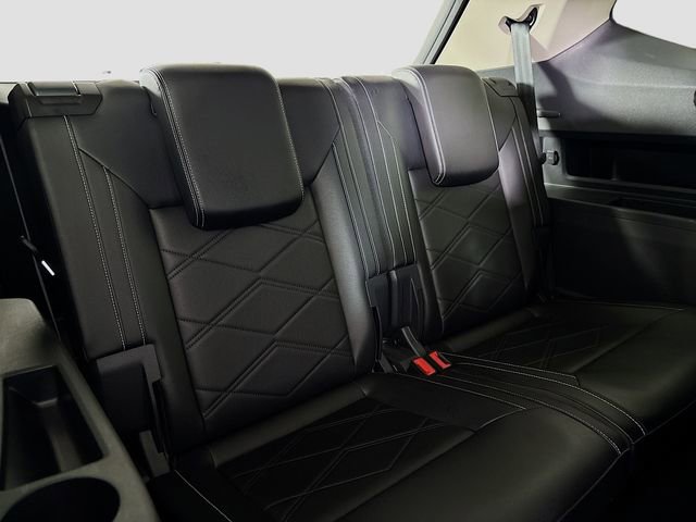 Used 2024 Volkswagen Atlas SE image 27