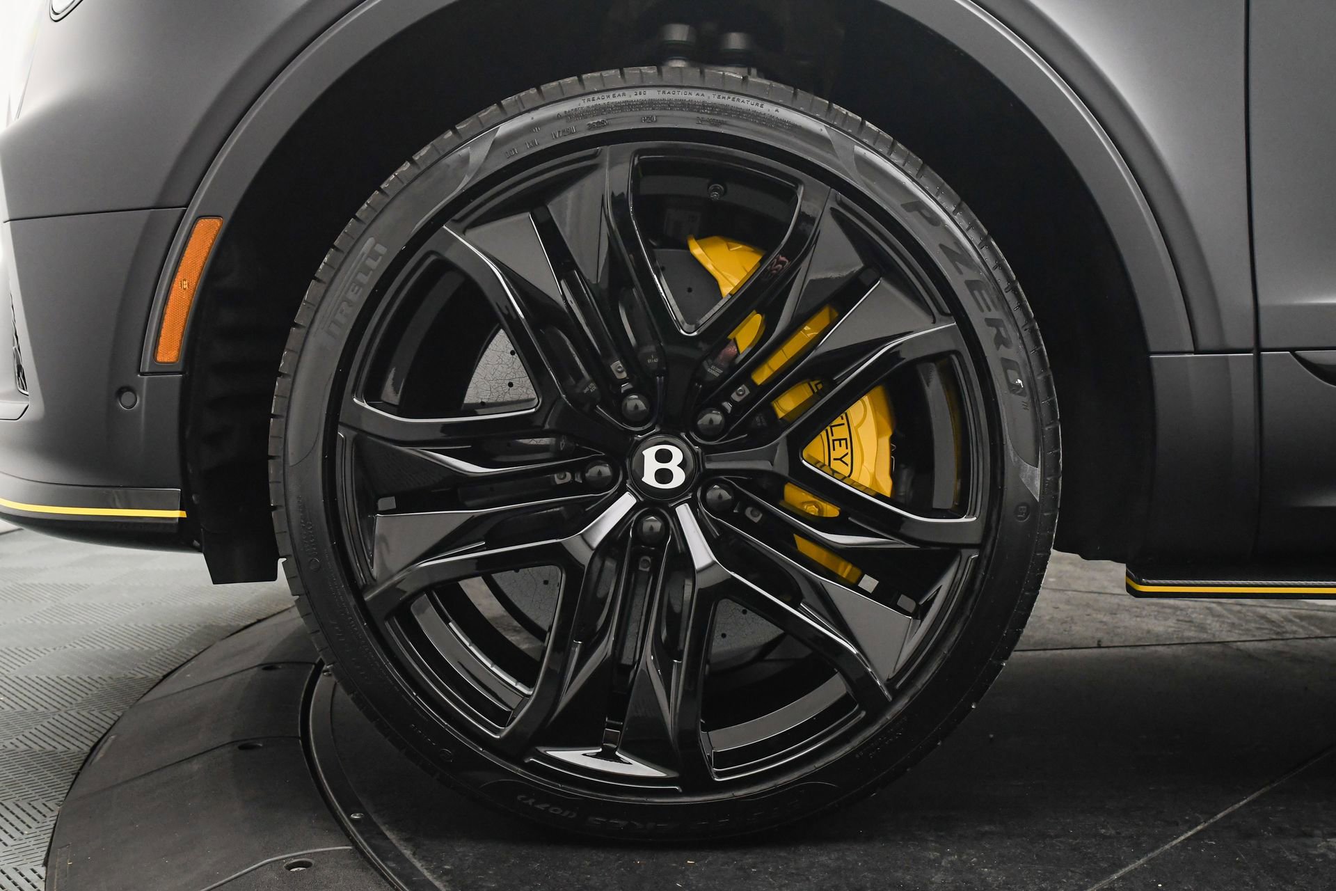 New 2026 Bentley Bentayga Speed image 6