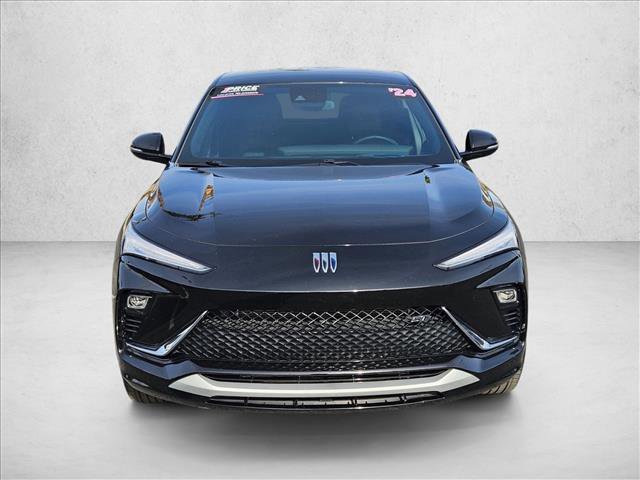 Used 2024 Buick Envista Sport Touring w/ Convenience I Package image 2