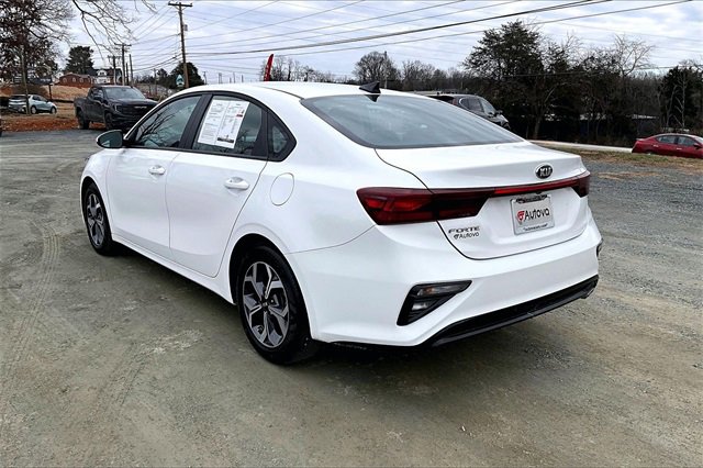 Used 2020 Kia Forte LXS image 3