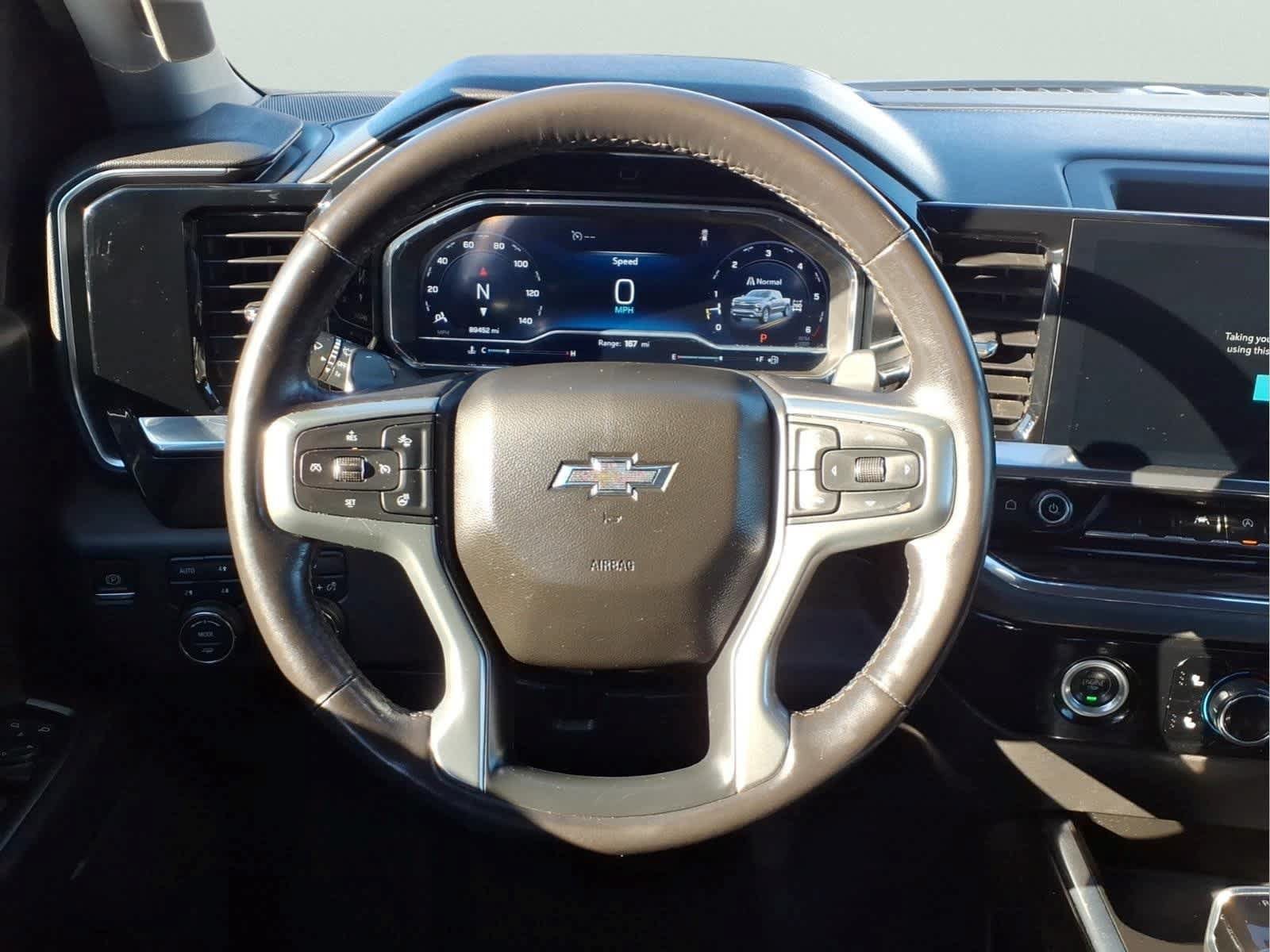 Used 2023 Chevrolet Silverado 1500 RST AWD/4WD image 18