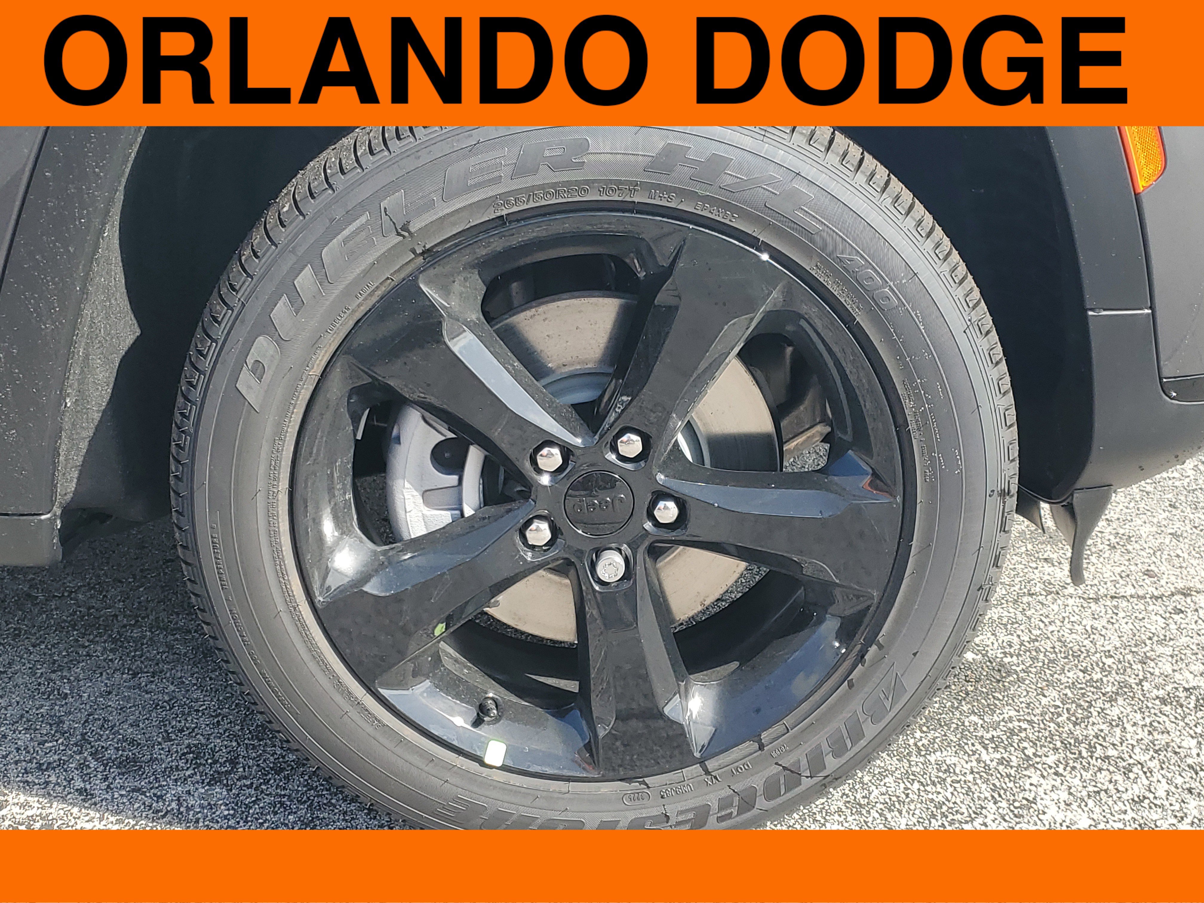 New 2025 Jeep Grand Cherokee L Altitude image 5