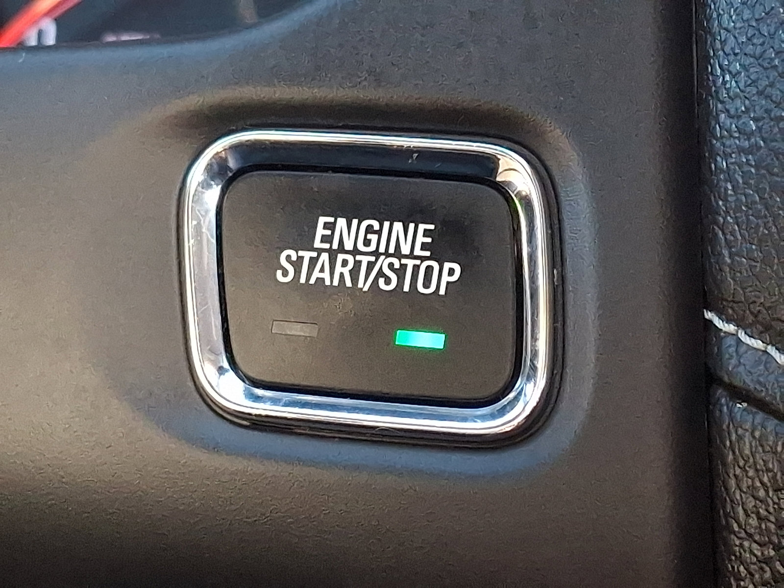 Used 2021 GMC Acadia SLE w/ Driver Convenience Package image 24